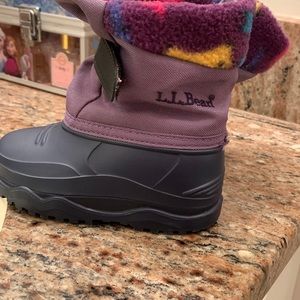 Girls Toddler L.L. Bean winter boot size 6